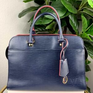 💎✨Authentic Louis Vuitton Vaneau MM 2-Way Shoulder Bag Navy